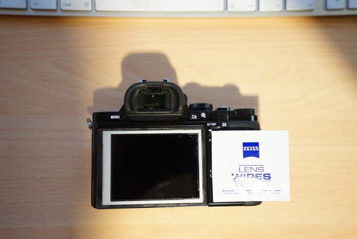 Sony a7R LCD protector removal 9