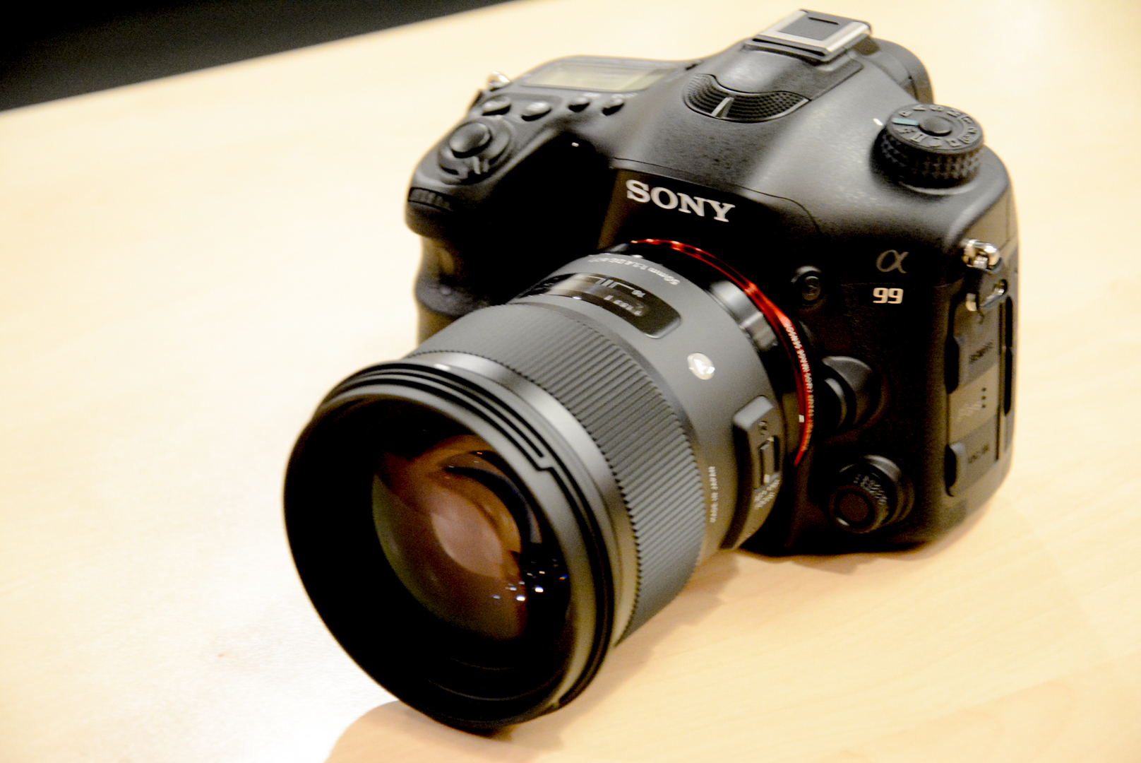First hot sexy pictures of the new 50mm Art lens on the Sony A99.