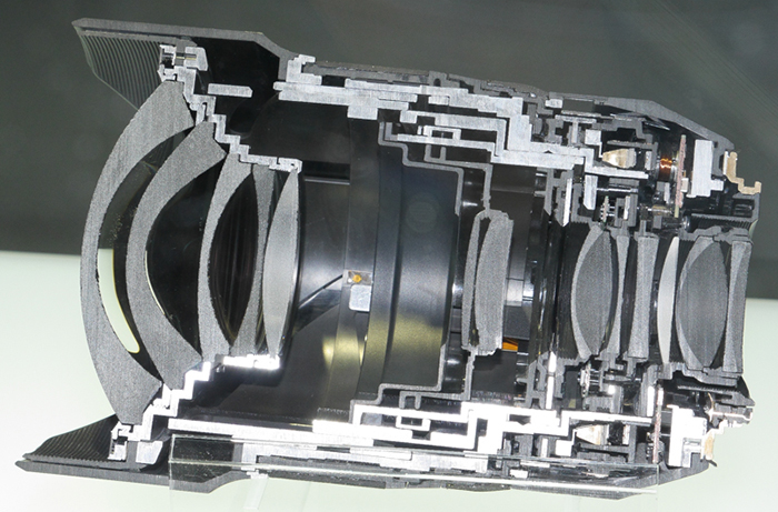 Image of the Tamron SP 15-30mm F/2.8 Di VC USD split in half 