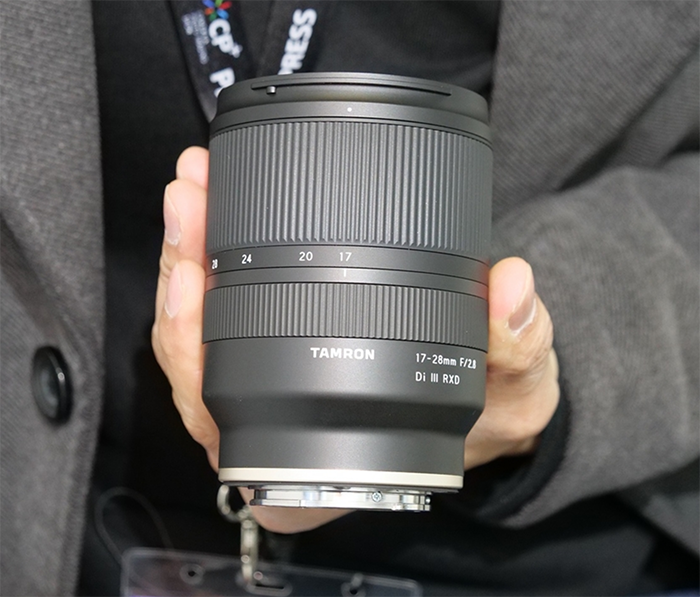 New Tamron 17-28mm f/2.8 hands-on images by Fengniao and Matt 