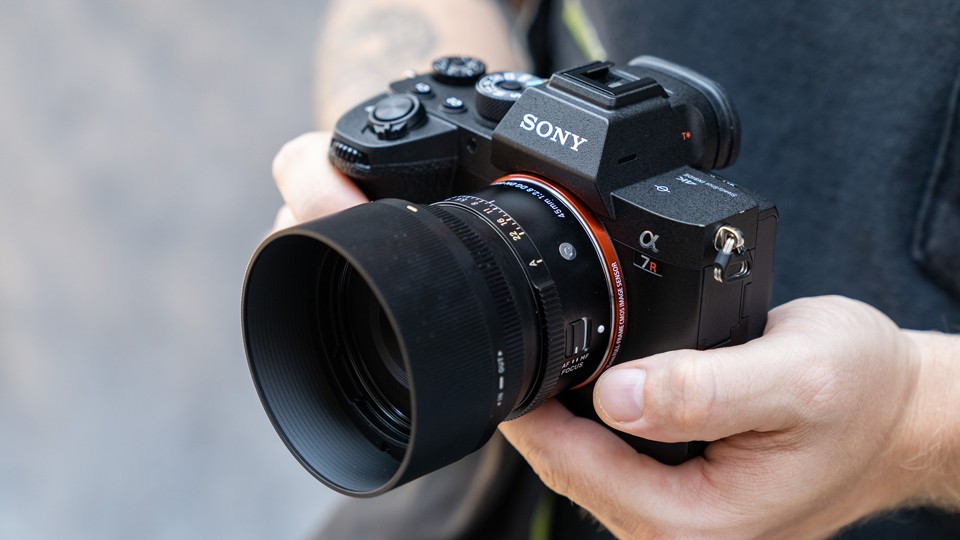 Hands-On Reviews: Sigma 45mm f/2.8 DG DN Contemporary Lens