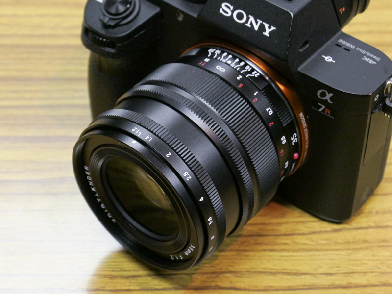 voigtlander 35mm 1.2 sony