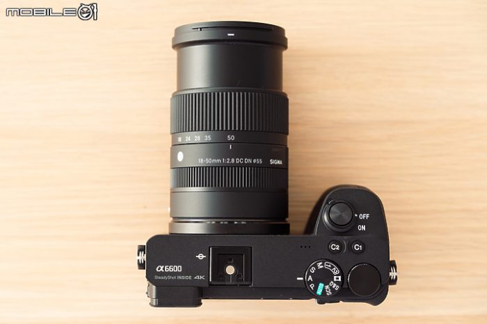 SIGMA 18-50mm F2.8 DC DN - The Best ALL-IN-ONE ZOOM Lens for Sony A6400? 