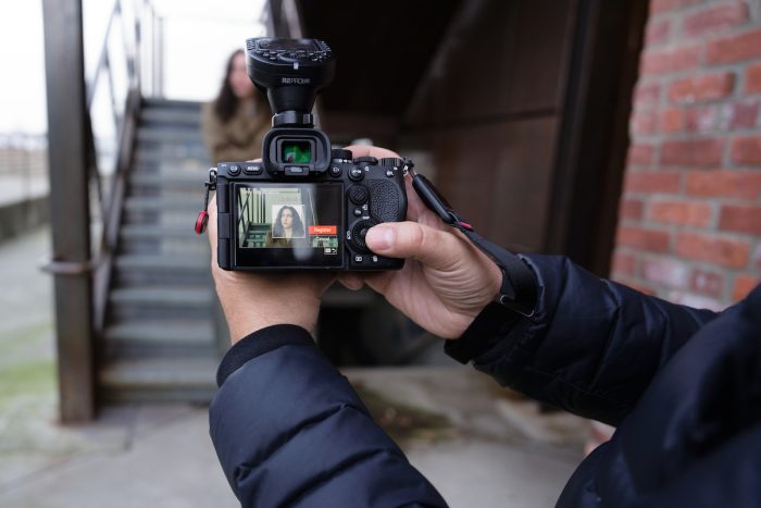 Consejos para la fotografía de retratos con la Sony A7R V de Reza Malayeri
